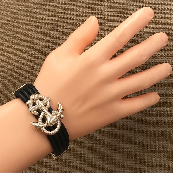 🍀 Anchor Black Leather Clasp Bracelet - Picture 1 of 3